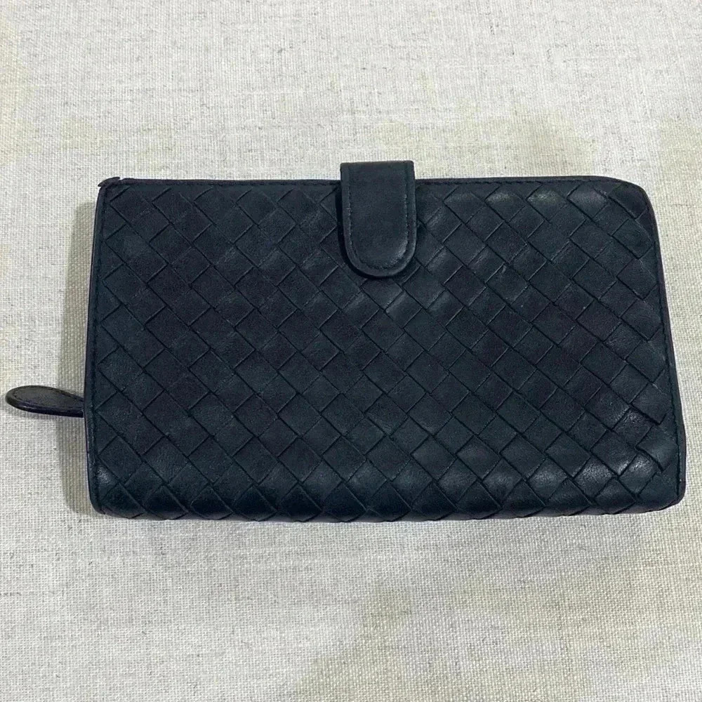 Bottega Veneta Intrecciato Lambskin Bifold Long Wallet